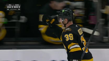 ANA@BOS: Geekie scores goal against Petr Mrazek