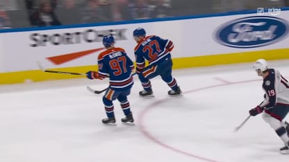 McDavid en met plein la vue, prise 2!