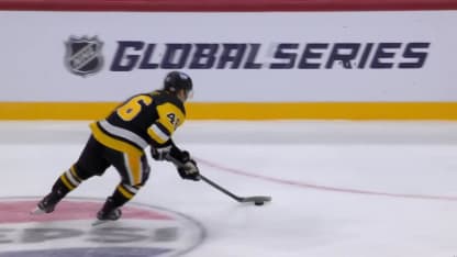 NSH@PIT: Lizotte scores empty-net goal