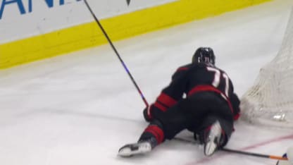 Fast förste målskytt