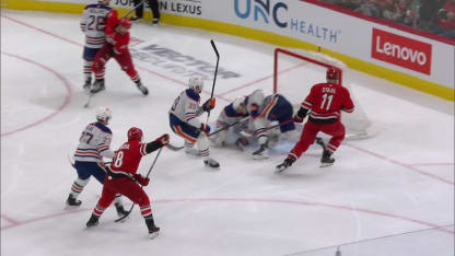 EDM@CAR: Staal scores goal against Stuart Skinner