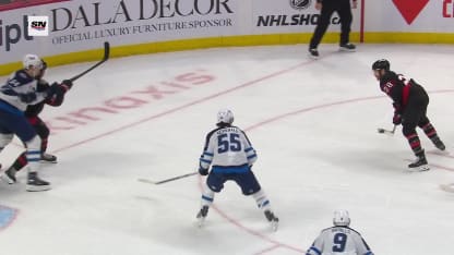 WPG@OTT: Giroux scores goal against Connor Hellebuyck