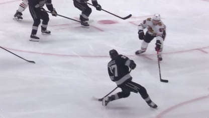 CHI@LAK: Foegele scores goal against Spencer Knight