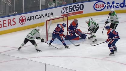 DAL@EDM: Johnston scores goal against Stuart Skinner