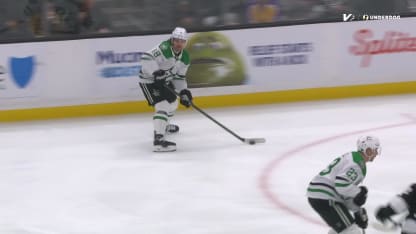 DAL@LAK: Johnston scores goal against Darcy Kuemper