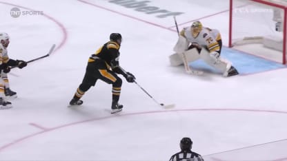 Mantha crée l'égalité du revers