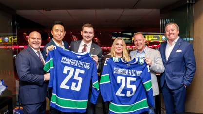 121125 Canucks v Sabres - Jones - Final Take-8