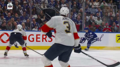 Marner trompe la vigilance de Bobrovsky