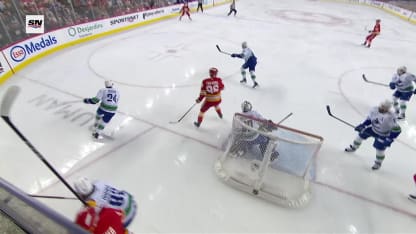 VAN@CGY: Farabee scores goal against Nikita Tolopilo