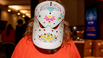 Photo 6 Anaheim Dia Muertos Mask