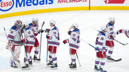 Rangers se desquitan de Toronto y alcanzan de la cima del Este