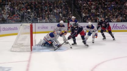 EDM@CBJ: Fantilli scores goal against Calvin Pickard