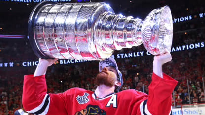 Keith CHI retiring lifiting cup