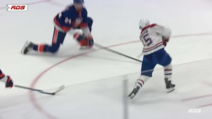MTL@NYI: Newhook marque un but contre Ilya Sorokin