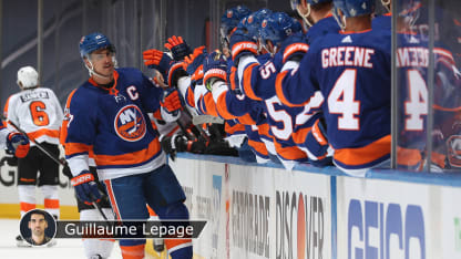 Lee Islanders win badge Lepage