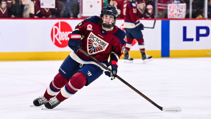 PWHL Notebook New York Sirens surge up the standings