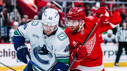 VAN@DET: Compher scores goal against Kevin Lankinen