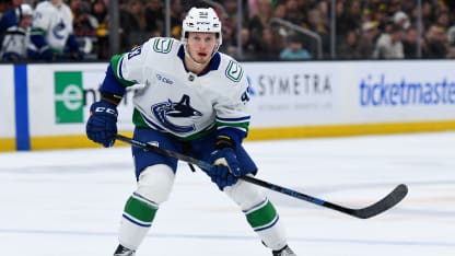 Rossi markiert den ersten Scorerpunkt als Vancouver Canuck