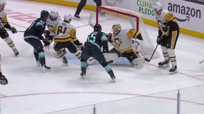 Winterton sets up Lindgren on rebound