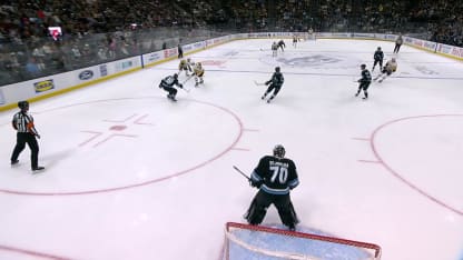 Novak nivelle la marque en 2e période