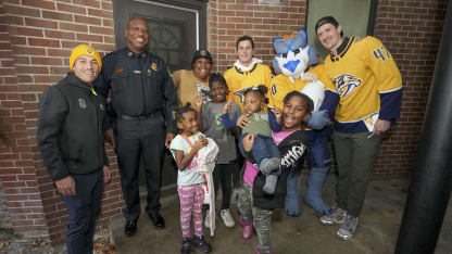 Preds Deliver Turkeys To Nashville Area Families In Need