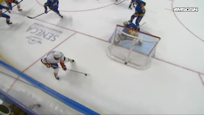 NYI@BUF: Barzal scores goal against Alex Lyon
