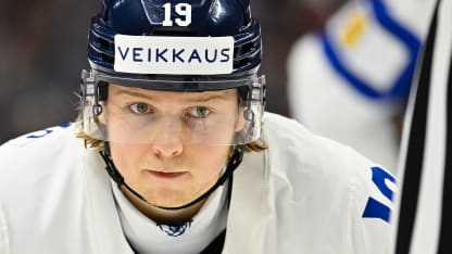 Konsta Helenius #19 of Team Finland takes the faceoff in the second period against Team USA of the Group A match during the 2025 IIHF World Junior Championship at Canadian Tire Centre on December 29, 2024 in Ottawa, Ontario, Canada. Team Finland defeated Team USA 4-3 in overtime. (Photo by Minas Panagiotakis/Getty Images)