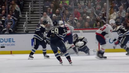 WSH@CBJ: Carlson scores goal