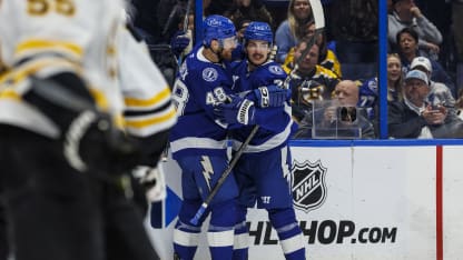 Eyssimont extends the lead with the wrister