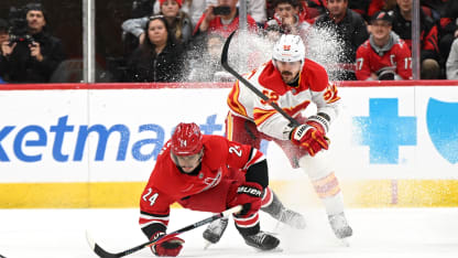 Photo Gallery - Flames @ Hurricanes 30.11.25