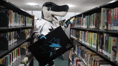 2019-sharks-library-card-san-jose-sharkie-web