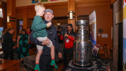 Photo Gallery - The Champs & The Cup Visit RMH