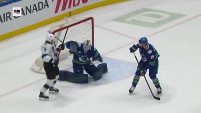 UTA@VAN: Keller marque un but en A.N. contre Nikita Tolopilo