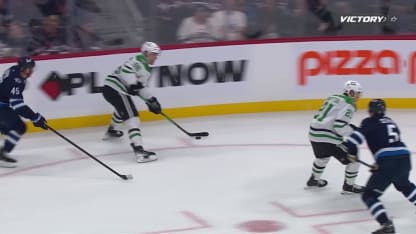 DAL@WPG: Lundkvist scores goal against Connor Hellebuyck