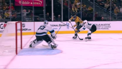 UTA@VGK: Kolesar scores goal against Jaxson Stauber