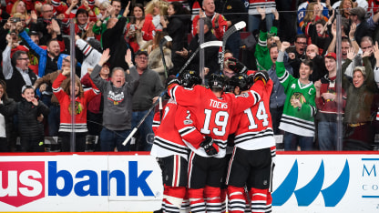 Blackhawks Islanders