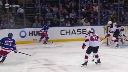 Sheary resserre l'écart sur le retour