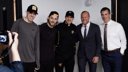 Hornqvist Reunites With Penguins