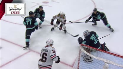 CHI@SEA: Bertuzzi scores goal against Philipp Grubauer
