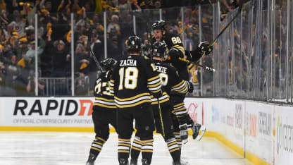 David Pastrnak Hampus Lindholm hjältar för Boston Bruins i match 7