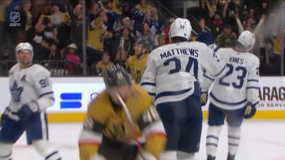 Hertl sauve les Golden Knights