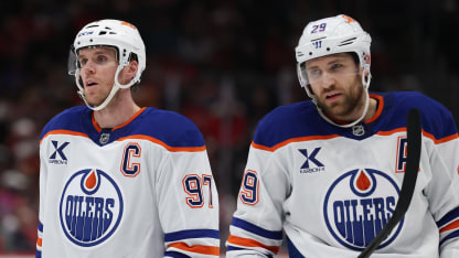 Connor McDavid y Leon Draisaitl tuvieron una noche histórica para los Edmonton Oilers 
