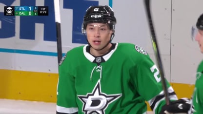 Robertson's 200th NHL goal