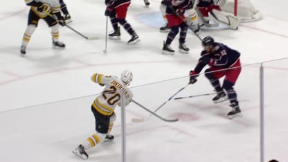 BOS@CBJ: Jokiharju marque un but contre Jet Greaves