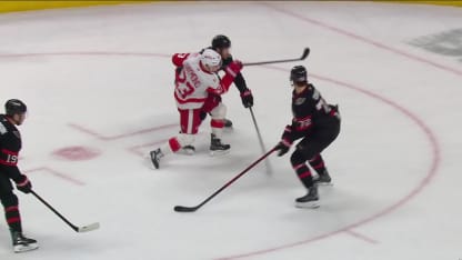 DET@OTT: Raymond scores goal against Hunter Shepard