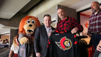 20251204 v NYR MZ 210