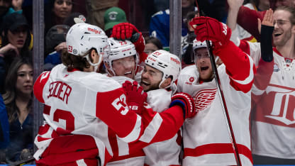 Självförtroendet på topp för Detroit Red Wings som fortsätter hitta sätt att vinna