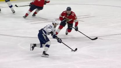 Kucherov bat Bobrovsky du revers