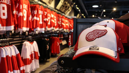 equipment-sale-hockeytown-authentics-2019