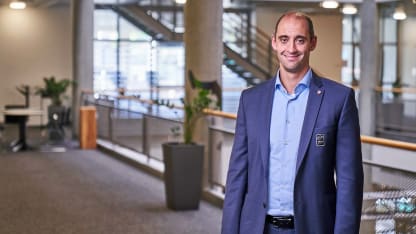 CEO Swiss Ice Hockey Federation Patrick Bloch ueber Frauen-Eishockey in der Schweiz